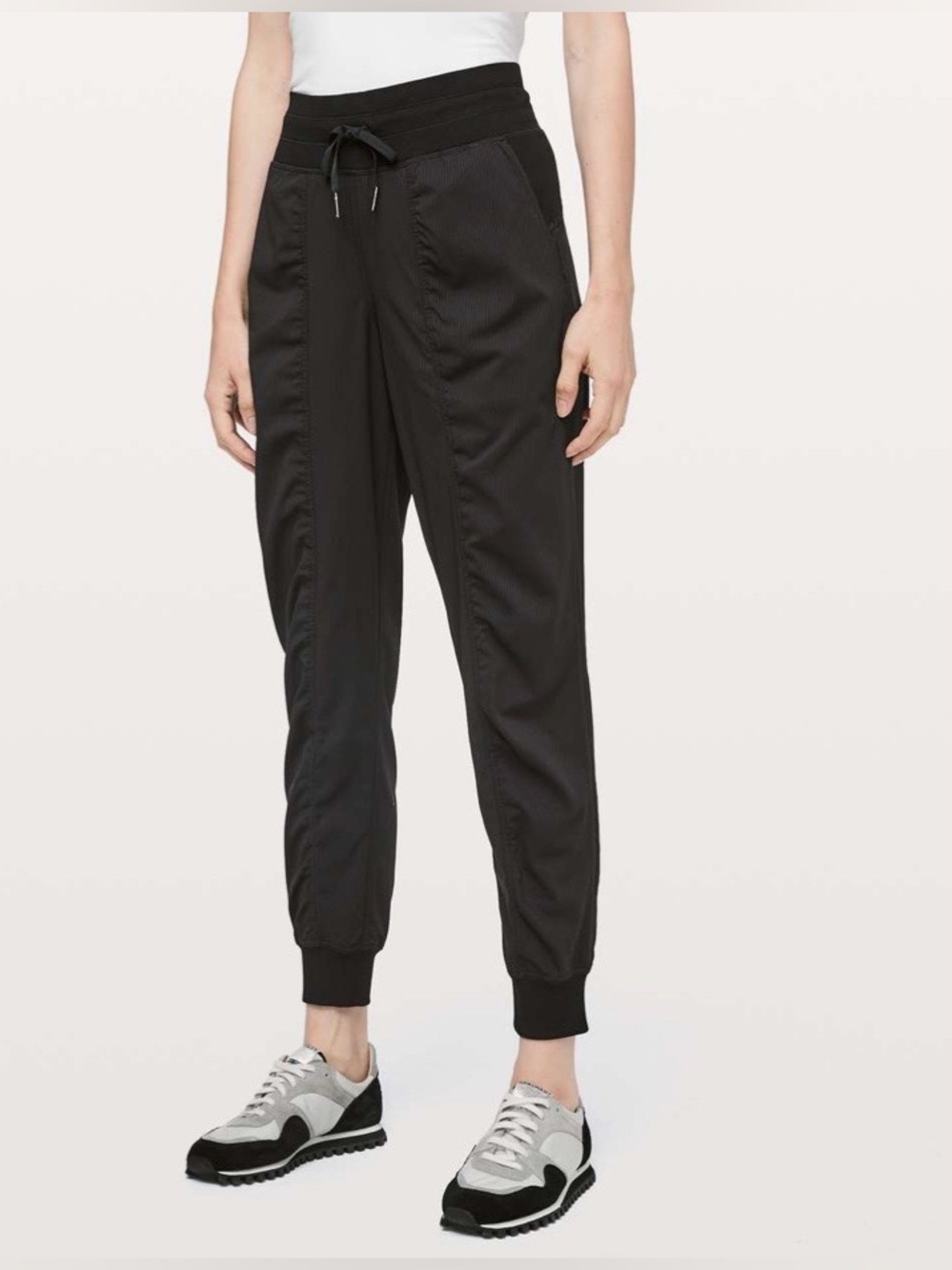 Lululemon dance studio pants size 4
